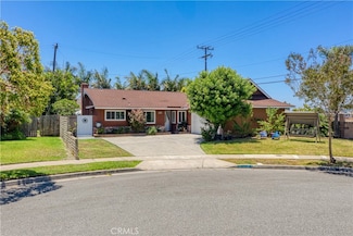 6002 Calvin Cir, Huntington Beach, CA 92647