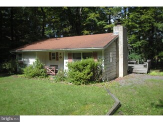 115 Mohican Trail, Pocono Lake, PA 18347