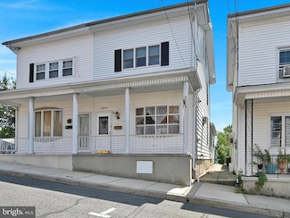 509 N 2nd St, Minersville, PA 17954