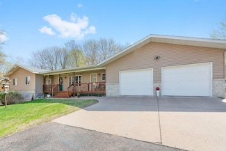20 Forest Hill Ln, Swanville, MN 56382