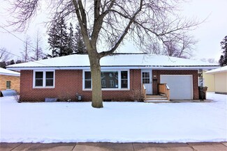 223 Meadow St, Stevens Point, WI 54481