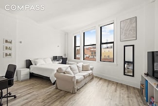 1 Sheridan Square Unit 6E, New York, NY 10014