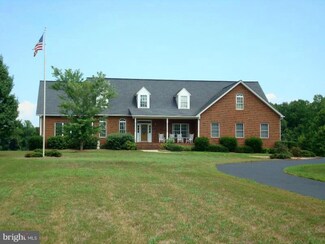 978 Richmond Hill Rd, Warsaw, VA 22572