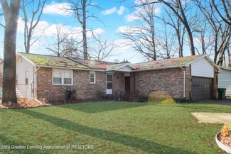 1613 Shady Oak Ln, Lansing, MI 48906