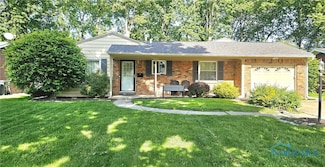 6032 W Benalex Dr, Toledo, OH 43612