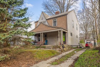 424 E Como Ave, Columbus, OH 43202