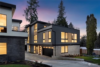 8237 122nd Ave NE, Kirkland, WA 98033