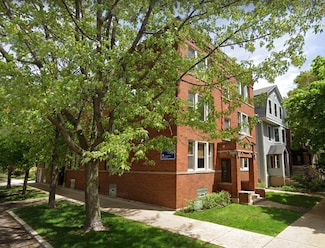 2156 W Grace St Unit G, Chicago, IL 60618