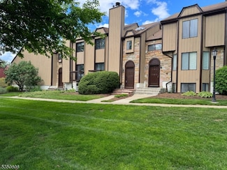 46 Bennington Square, Hackettstown, NJ 07840