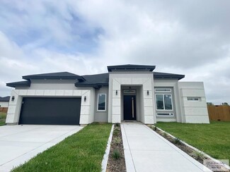 7622 Hana Dr, Brownsville, TX 78520