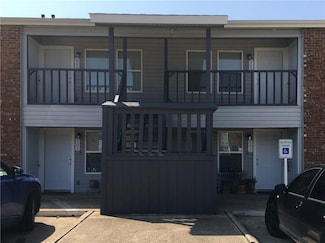 327 SE 3rd St Unit 103, Grand Prairie, TX 75051