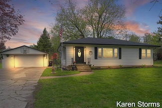1521 Mullins Ave NW, Grand Rapids, MI 49534
