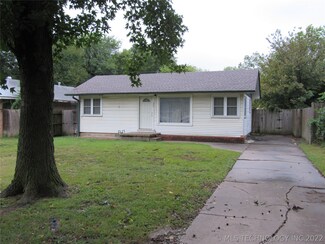 207 S Choctaw St, Dewey, OK 74029