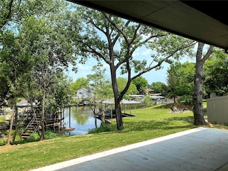 4007 Sioux Ct, Granbury, TX 76048
