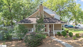 203 Woodburn Club Ln, Spartanburg, SC 29302