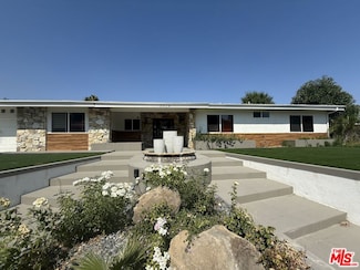 5714 El Canon Ave, Woodland Hills, CA 91367