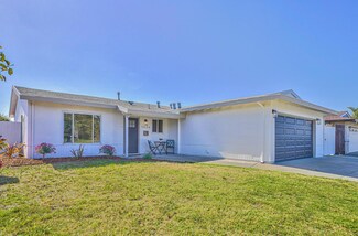 1636 El Dorado Dr, Salinas, CA 93906