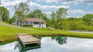 3701 Fairmont Rd, Morgantown, WV 26501