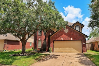 1410 Hunter Ridge Ct, Fresno, TX 77545