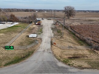 417 S 6th St, Clay Center, KS 67432