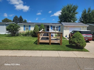 649 Basswood Ct, Flint, MI 48506