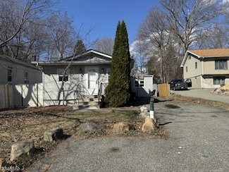 12 John St, West Milford, NJ 07480