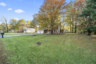 310 N Summit Ridge Dr SW, Pataskala, OH 43068