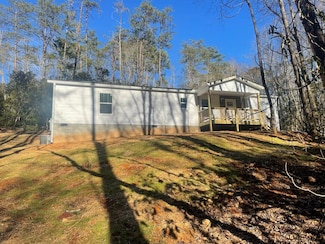 184 Loganberry Ln, Hayesville, NC 28904