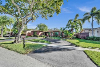 1931 NW 104th Ave, Pembroke Pines, FL 33026