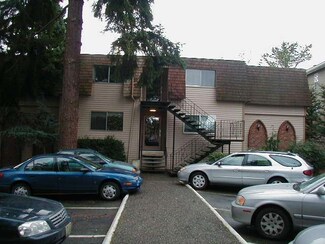 7217 NE 175th St Unit 202, Kenmore, WA 98028