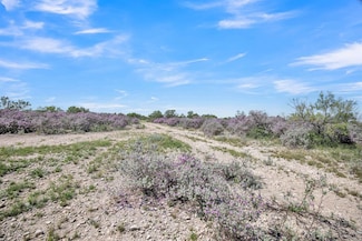 2326 Ginger Lee Loop, Del Rio, TX 78840