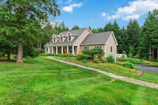 62 Monadnock Ln, Peterborough, NH 03458