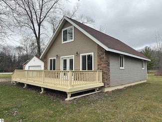 2222 Pine River Rd, Standish, MI 48658