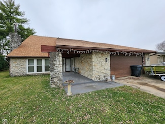 2009 N Westbrook Dr, Muncie, IN 47304