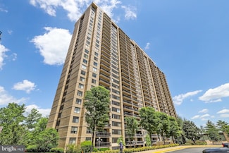 3701 S George Mason Dr Unit 2317N, Falls Church, VA 22041