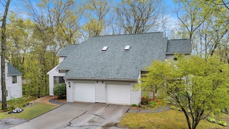 50 Overlook Dr, Atkinson, NH 03811