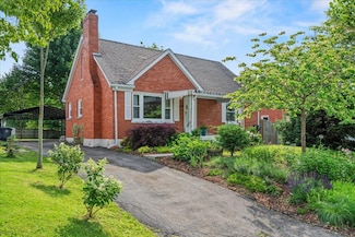 524 Saint Anthony Dr, Lexington, KY 40505