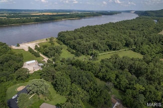 3 Rivermont Dr, Crystal City, MO 63019