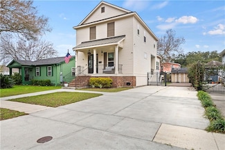 1505 Mithra St, New Orleans, LA 70122