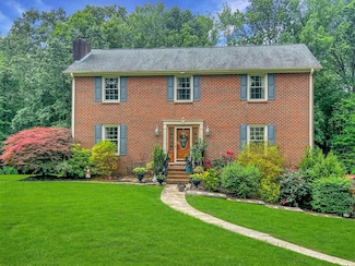3014 Lynrock Ct, Danville, VA 24540