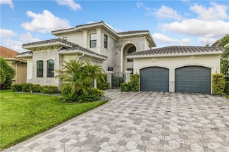 4410 Caldera Cir, Naples, FL 34119