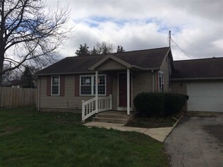 100 Windsor Dr, Churubusco, IN 46723