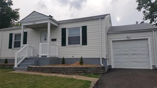 3163 O Hare Dr, Saint Ann, MO 63074