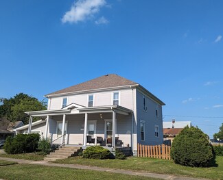 730 N Willow St, Rushville, IN 46173