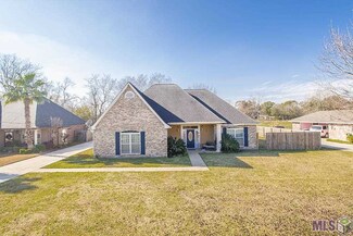 786 Bohne Rd, Port Allen, LA 70767