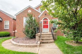 5457 Robert Ave, Saint Louis, MO 63109