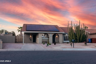 614 W Morrow Dr, Phoenix, AZ 85027
