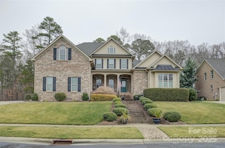 5002 Stonehill Ln, Matthews, NC 28104