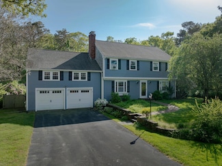 23 Gaslight Dr, Yarmouth Port, MA 02675