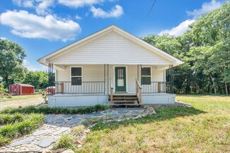 3444 Locust Grove Ln, Salem, VA 24153